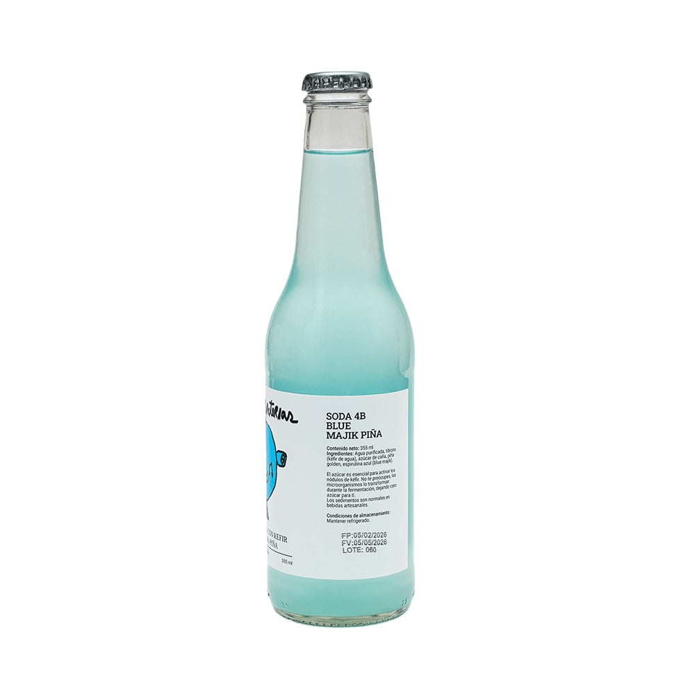 Cuatro Bacterias Soda Blue Majik Piña con Espirulina Azul 355 ml